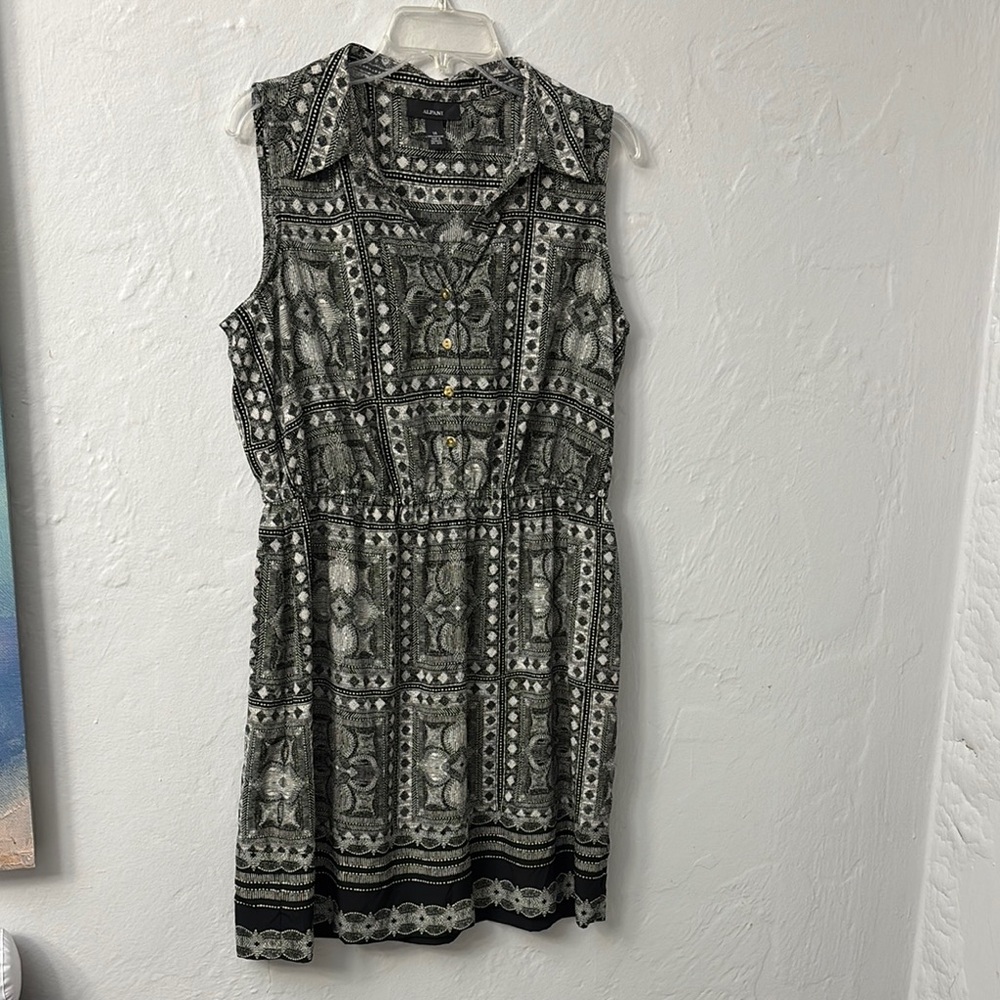 Alfani Black and Gray Geometric Dress